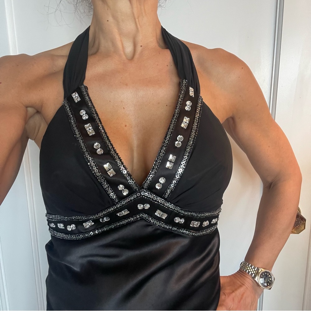 Oleg Cassini elegant black dress crystal stone & beautiful back detail